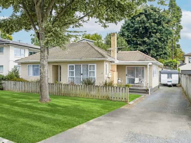 6 Teddy Street, Whitiora