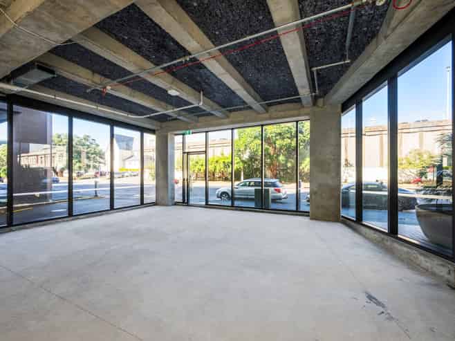 MOVE IN AND MAKE YOUR MARK
