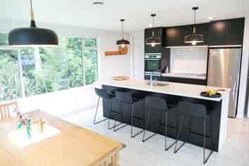 18 Maniaroa Drive, Katikati