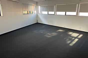 BITE-SIZED GLENFIELD OFFICE OPPORTUNITY
