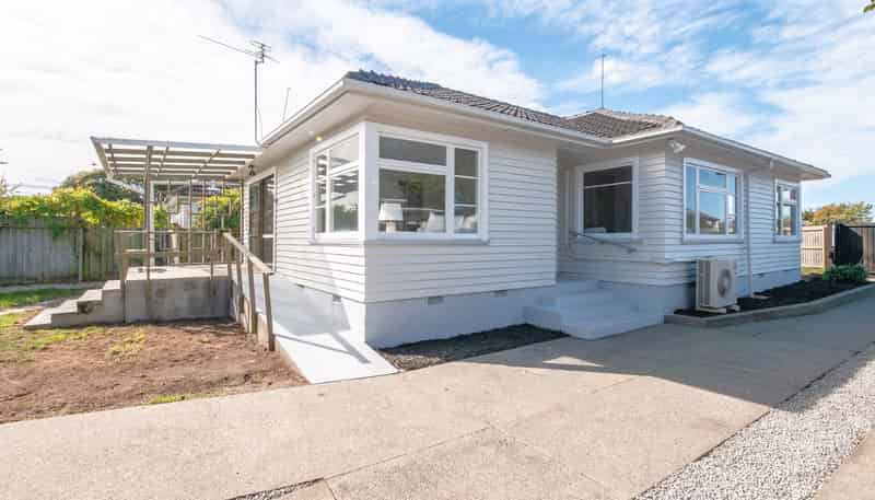329 Wainoni Road, AVONDALE