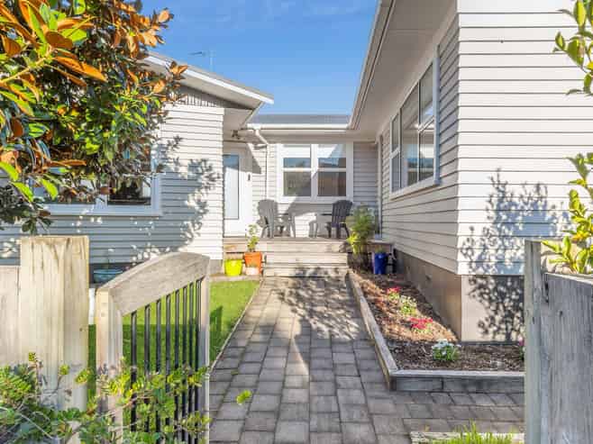 40 Southsea Crescent, Silverdale