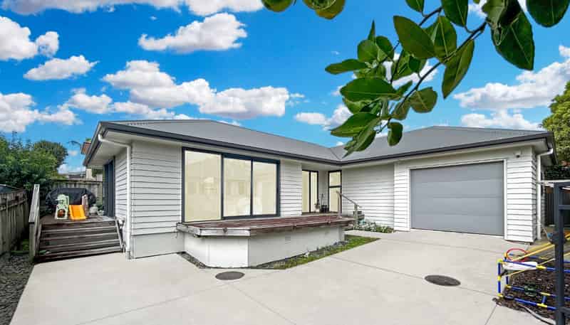 B/4 Lumsden Street, Greerton