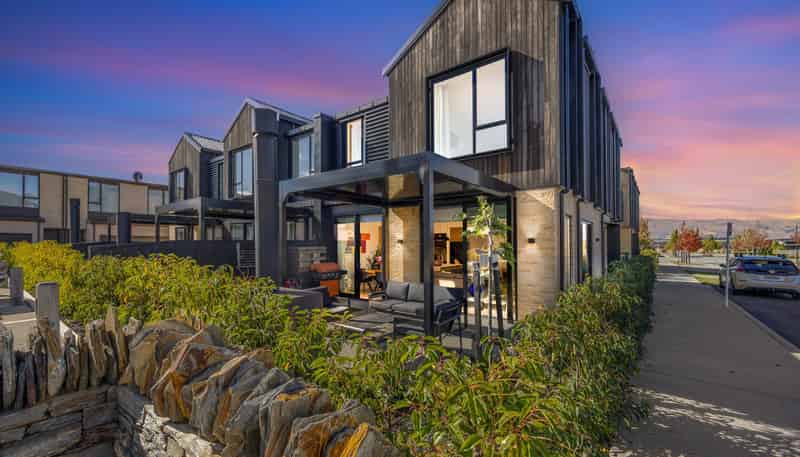 24 Bellfield Lane, Wanaka