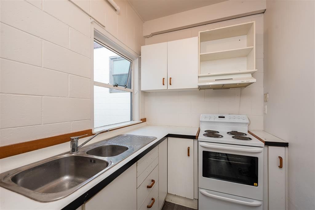 Super spacious 2 bedroom town house with carpark – pohled 4
