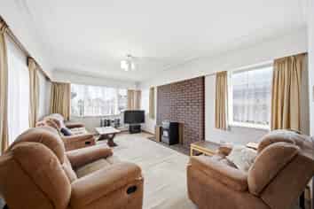 64 Puhinui Road, Manukau