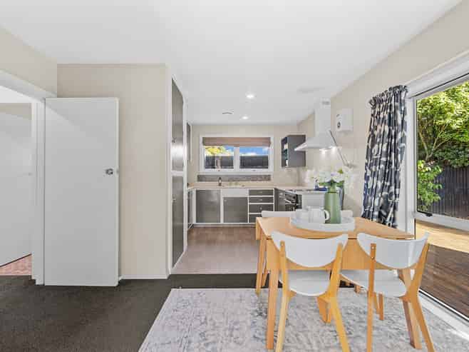 2/4 Kyeburn Place, Avonhead