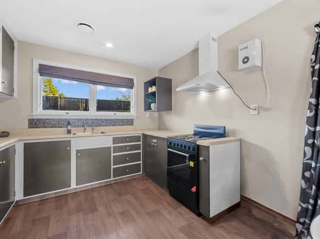 2/4 Kyeburn Place, Avonhead