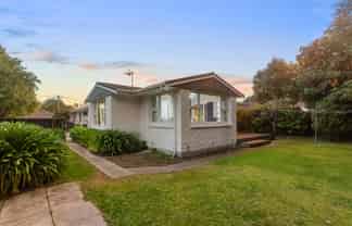 2/4 Kyeburn Place, Avonhead