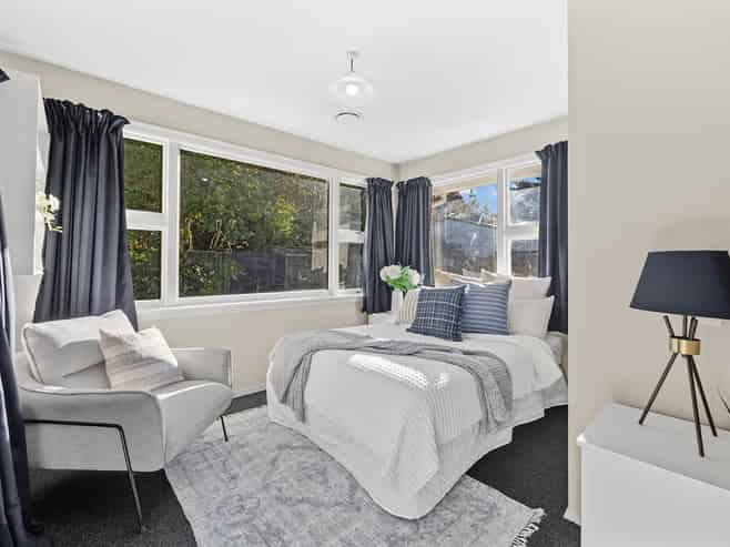 2/4 Kyeburn Place, Avonhead