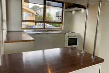 8A Windsor Place, Mairangi Bay