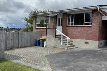 8A Windsor Place, Mairangi Bay