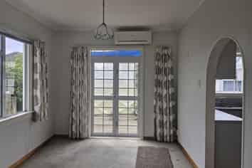 Taranaki - Address withheld