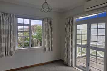 Taranaki - Address withheld