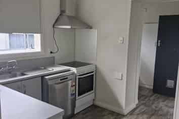 Taranaki - Address withheld