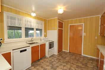 175 Tramway Road, Strathern