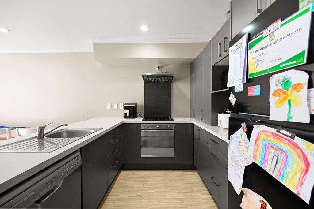 Smart Buying in a High-Demand Location - Widok 3