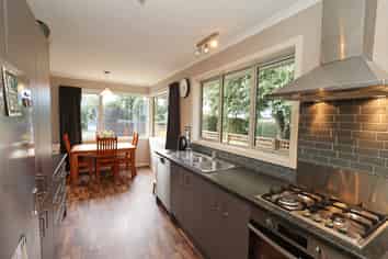 18 John Street, Otatara