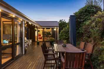 50 David Crescent, Karori