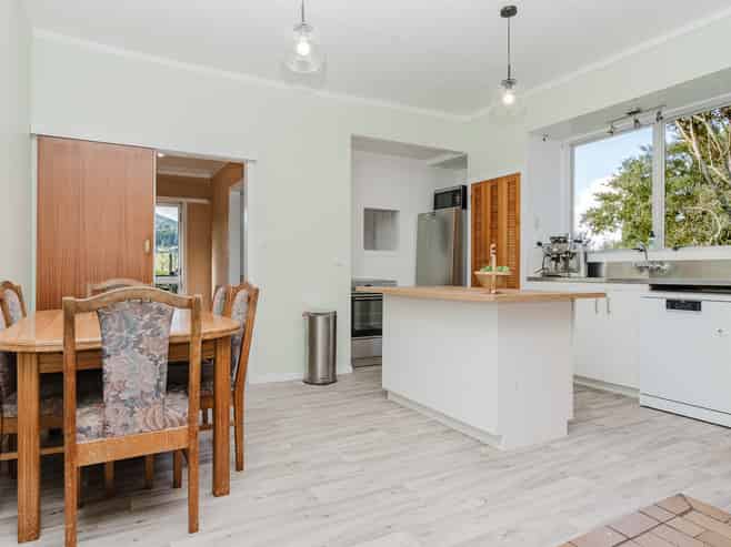 2141 Arapuni Road, Pukeatua