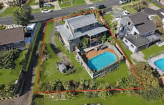 30 Oaktree Avenue, Browns Bay