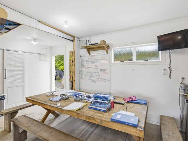 The perfect owner occupy space