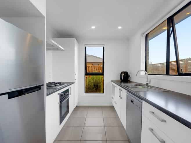 4/223 Baverstock Road, Grandview Heights