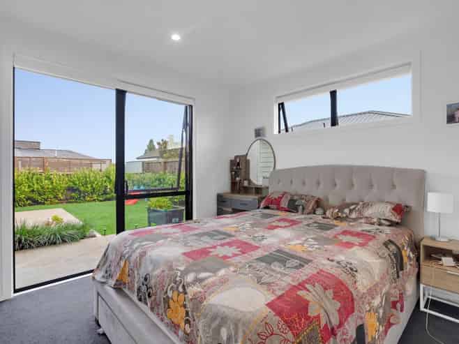 4/223 Baverstock Road, Grandview Heights