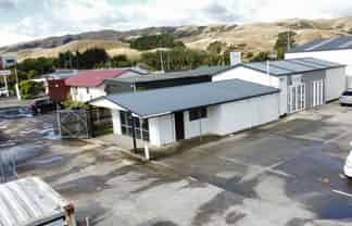 Discreet & secure ground floor office/studio