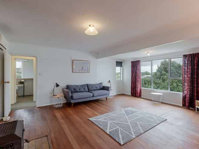 12 Kiwi Road, Raumati Beach