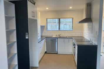 54A Jonathon Street, Brookfield