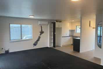 54A Jonathon Street, Brookfield