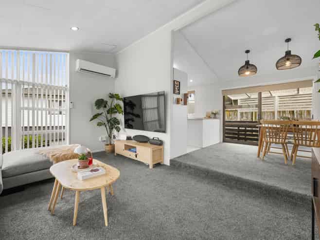 27B Keegan Drive, Massey