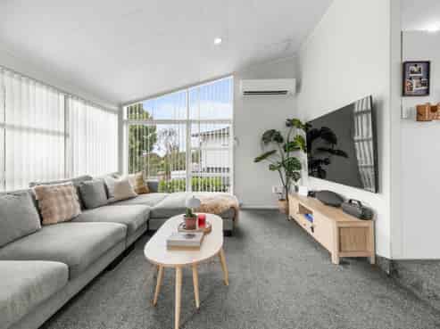 27B Keegan Drive, Massey