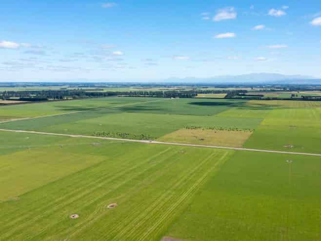 1329 Wards Road, Darfield