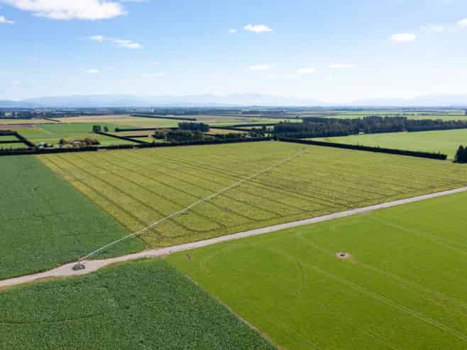 1329 Wards Road, Darfield