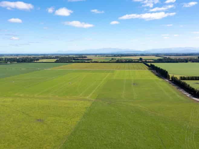 1329 Wards Road, Darfield