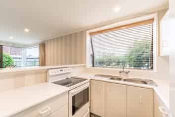 6 Orielton Place, Gleniti