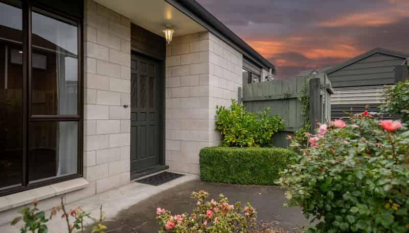 6 Orielton Place, Gleniti