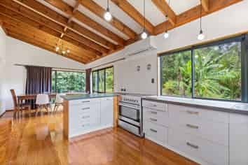 22 Awa Glade Lane, Tikipunga