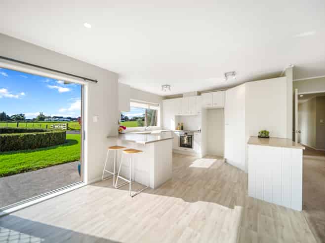 61B Whatapaka Road, Karaka