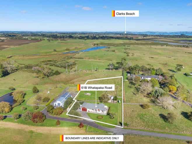 61B Whatapaka Road, Karaka
