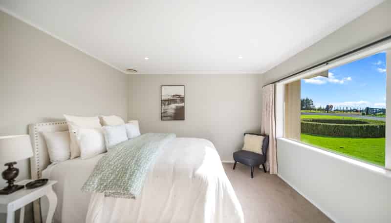 61B Whatapaka Road, Karaka