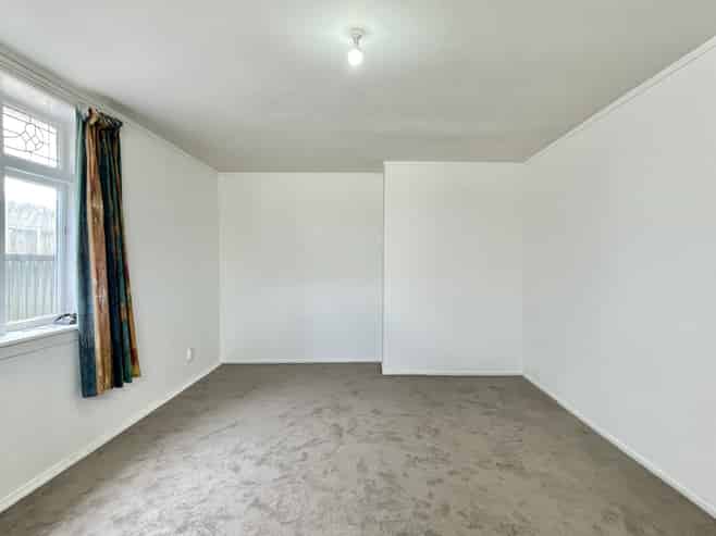 B/17 East Street, Petone