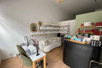 Placed to Capture the Flow- For Lease