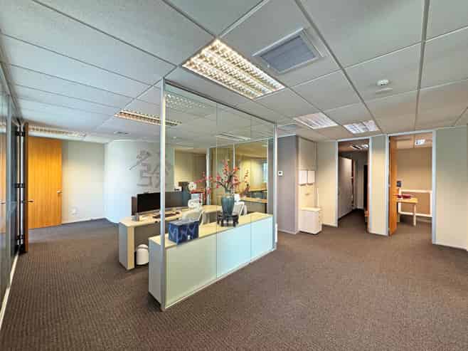 TURNKEY TRITON DRIVE OFFICE - COMPETITIVE RENTAL
