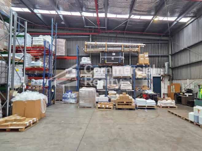 3724Sqm East Tamaki + Racking. Warehouse $125Psm
