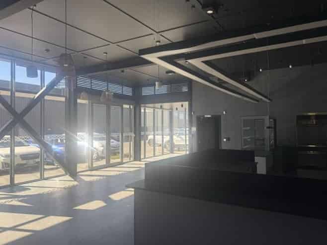 Modern Warehouse & Office in the Central City