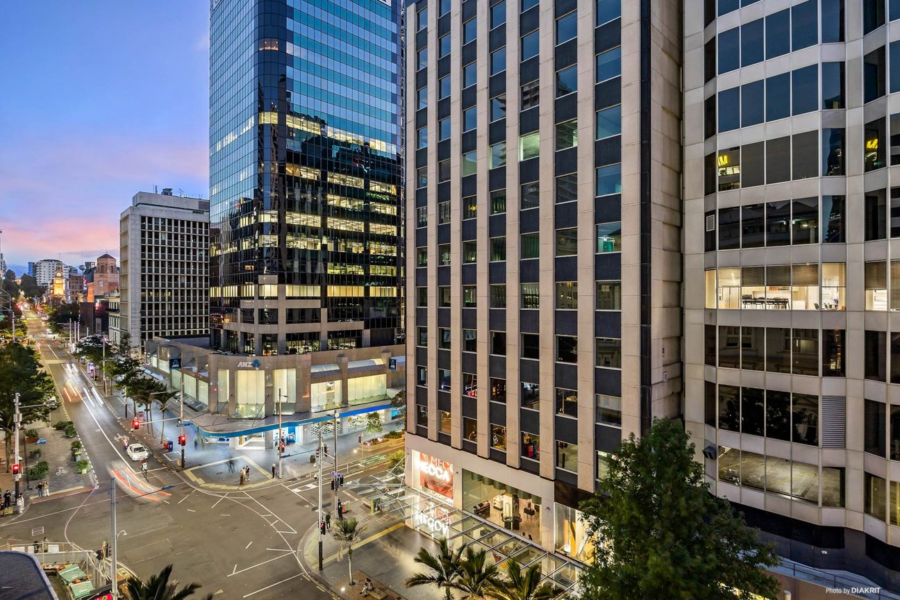 198sqm- Stylish CBD Living - Vista 4