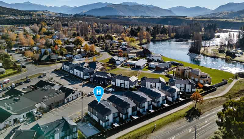 21B Kidds Way, Albert Town